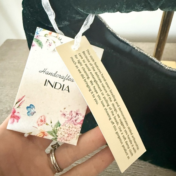 NWT T.J.Maxx Celestial Silver and Gold Beaded Wristlet in Dark Green Velour - Picture 4 of 7